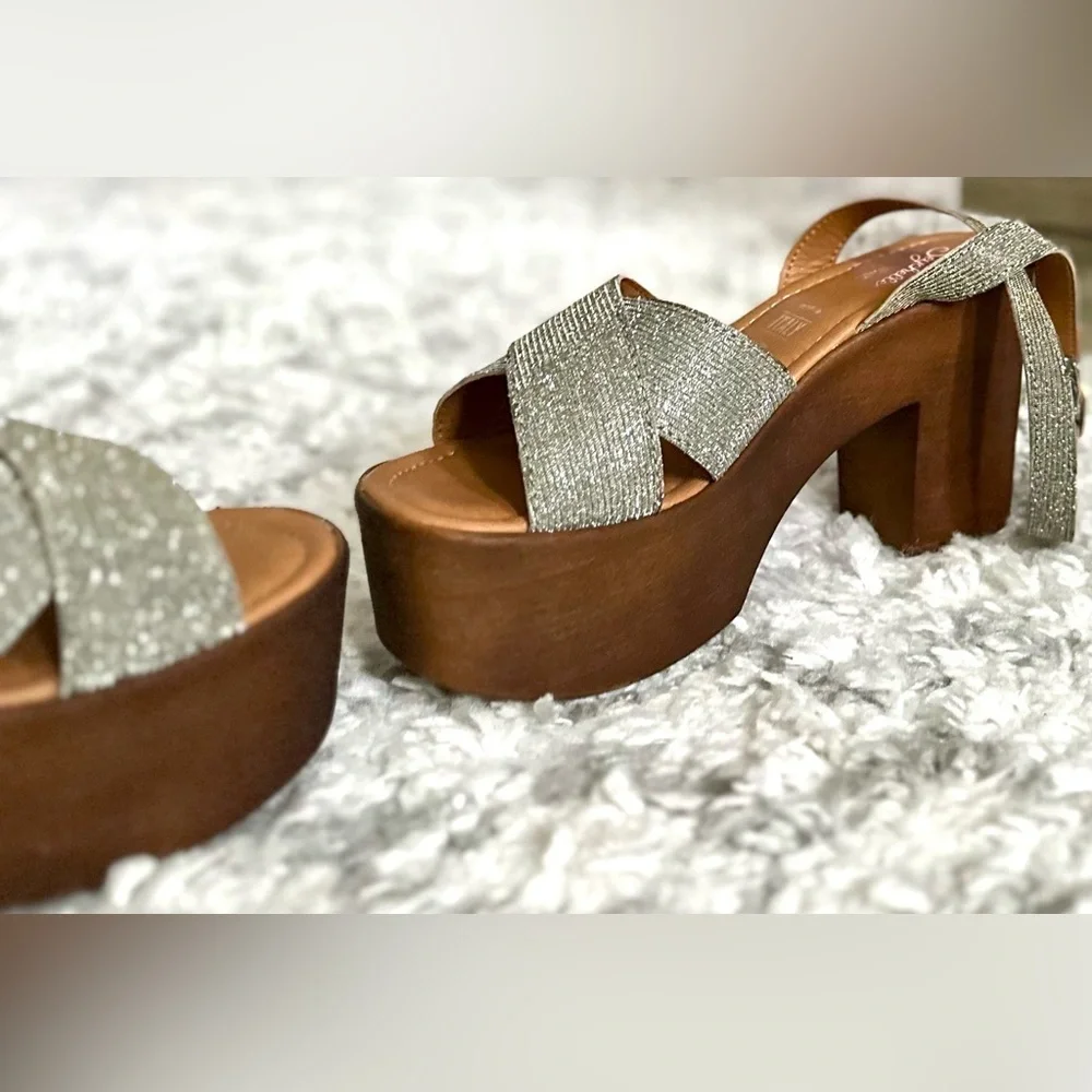 SEYCHELLES Sweetener Glitter Platform Heels Silver NWT 7.5 Statement Disco Heel